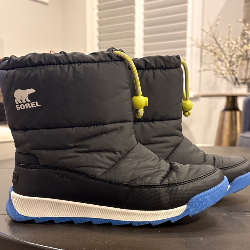 Sorel Youth Whitney II Plus Puffy WP Jet Black